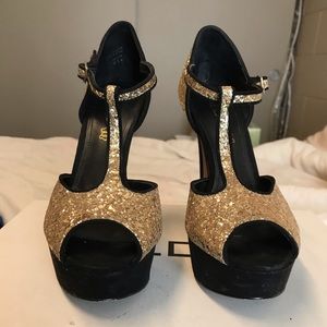 Aldo gold and black platform heels